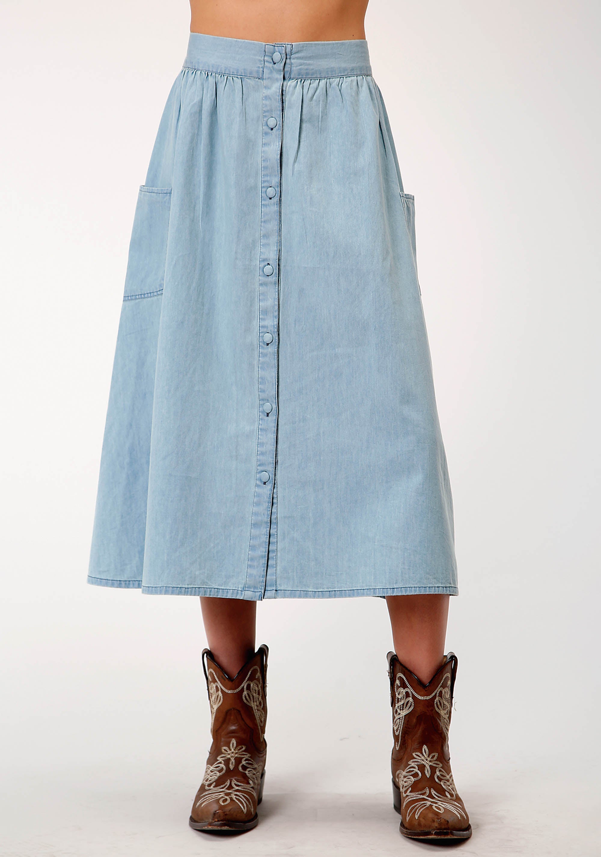 スカート Harper Tassel Pocket Denim Long Skirt BLUE WOMENS LIGHT BLUE DENIM LONG DENIM SKIRT – Roper Apparel