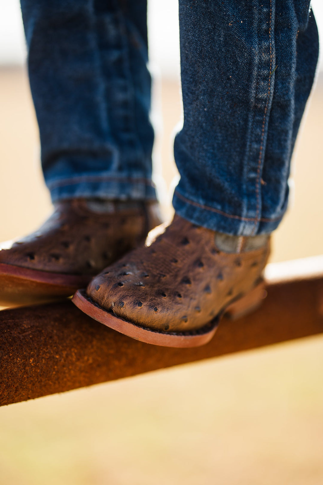 BOYS BOOTS
