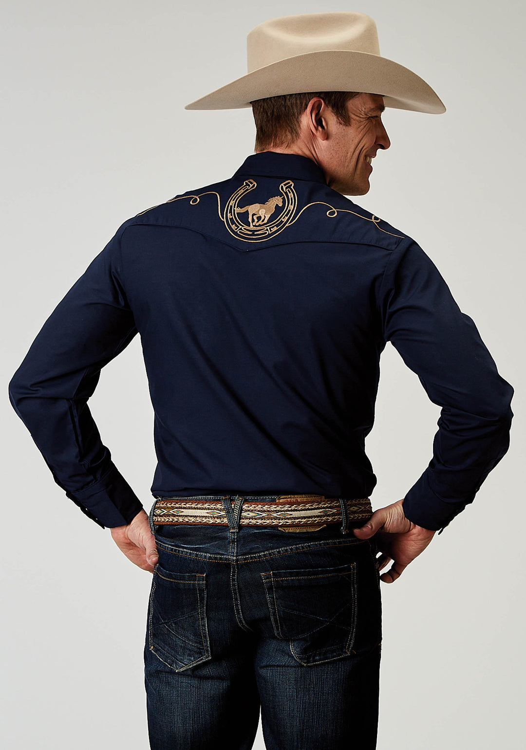 MENS LONG SLEEVE SNAP SOLID BROADCLOTH DEEP NAVY WESTERN SHIRT WITH EMBROIDERY ON BACK YOKES SMILE POCKETS