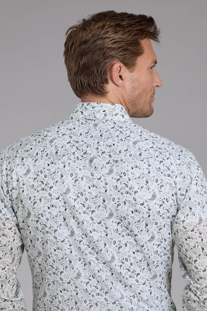 MENS WHITE AND BLACK PAISLEY PRINT LONG SLEEVE SNAP WESTERN SHIRT
