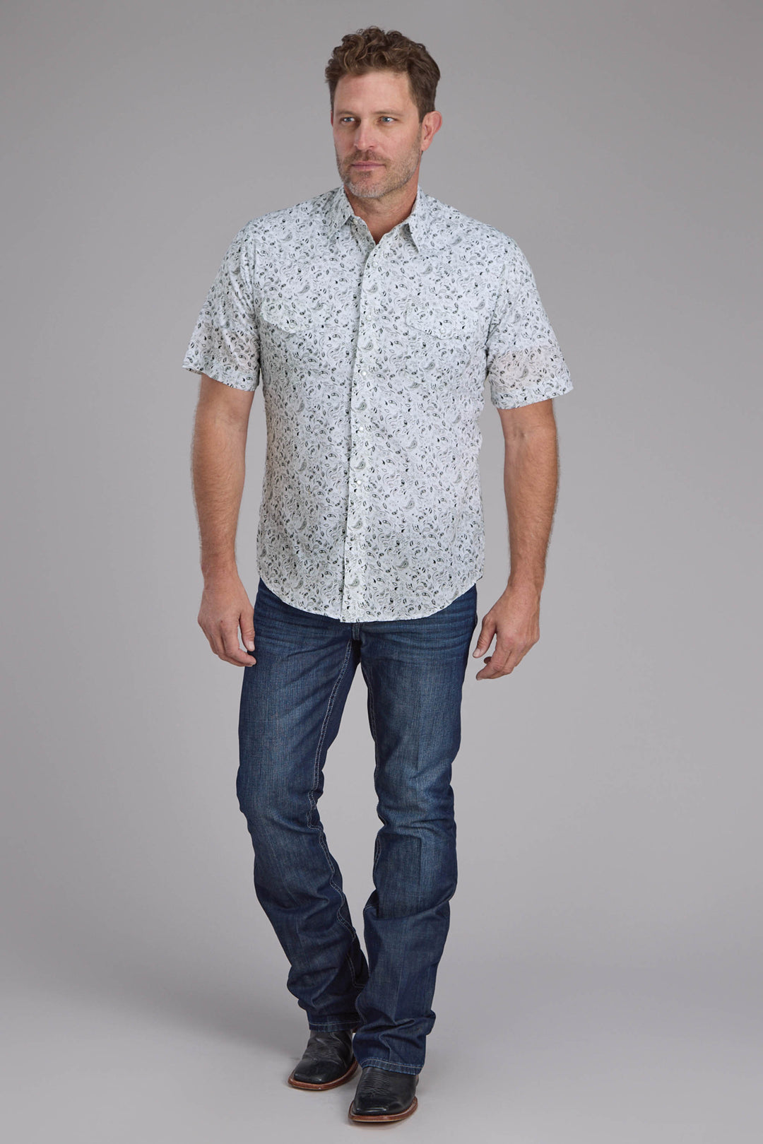 MENS WHITE AND BLACK PAISLEY PRINT SHORT SLEEVE SNAP WESTERN SHIRT