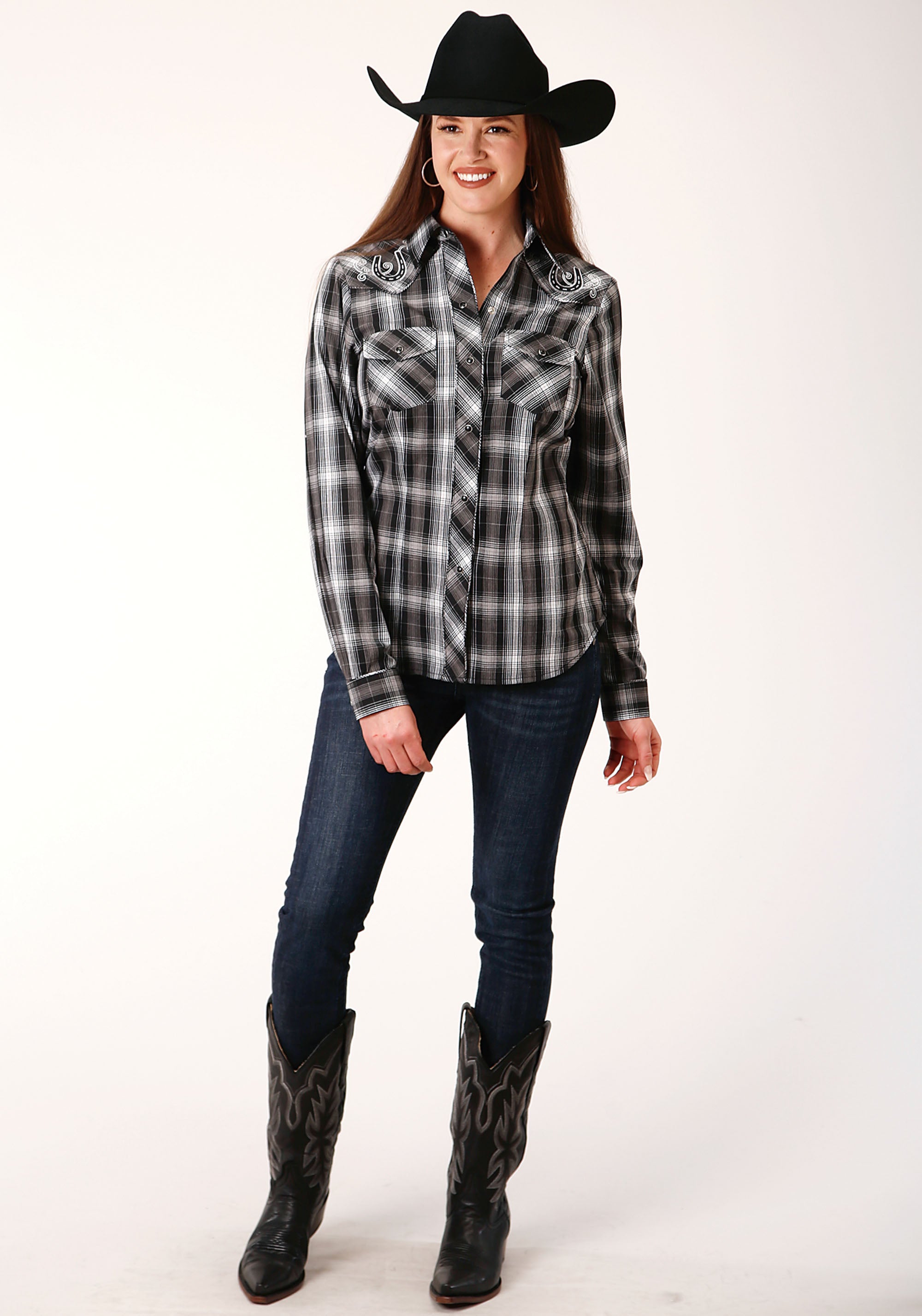 Womens Long Sleeve Snap Black And White Plaid Western Shirt