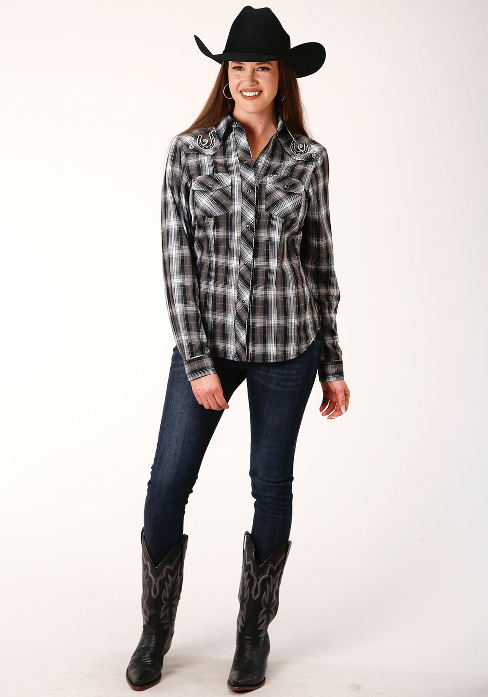 WOMENS LONG SLEEVE SNAP BLACK AND WHITE PLAID WESTERN SHIRT