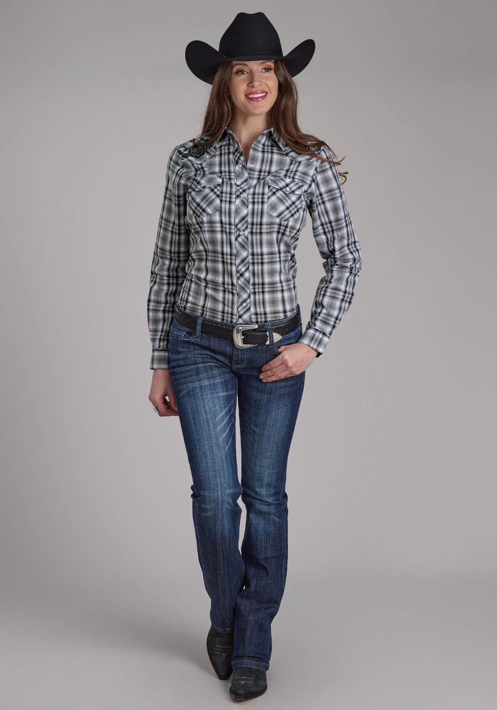 WOMENS GRAY BLACK AND WHITE PLAID LONG SLEEVE SNAP WESTERN SHIRT