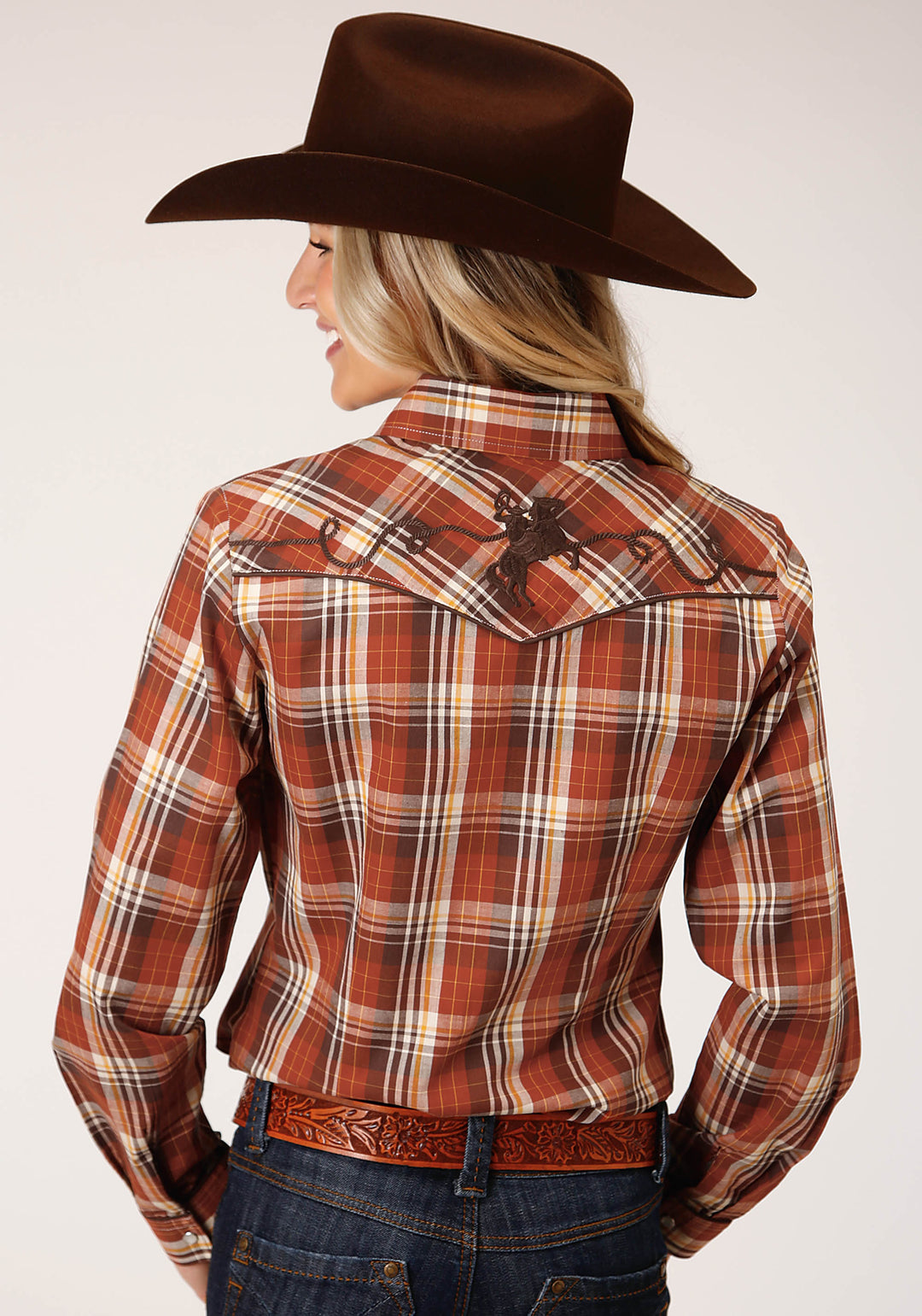 WOMENS LONG SLEEVE SNAP RUST  BROWN  AND CREAM PLAID WESTERN SHIRT