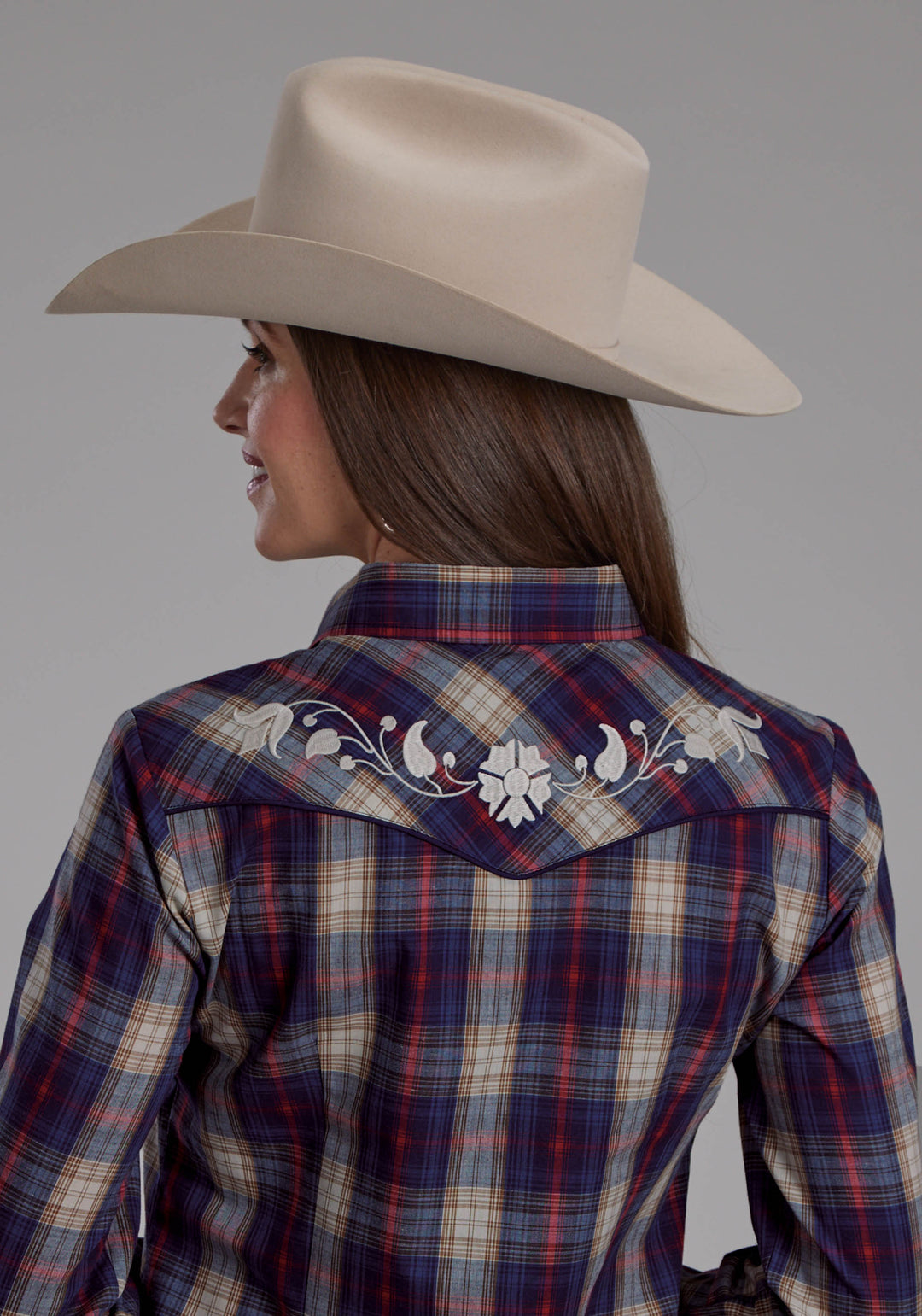 WOMENS NAVY CREAM AND RED PLAID, SMILE POCKET LONG SLEEVE SNAP WESTERN SHIRT