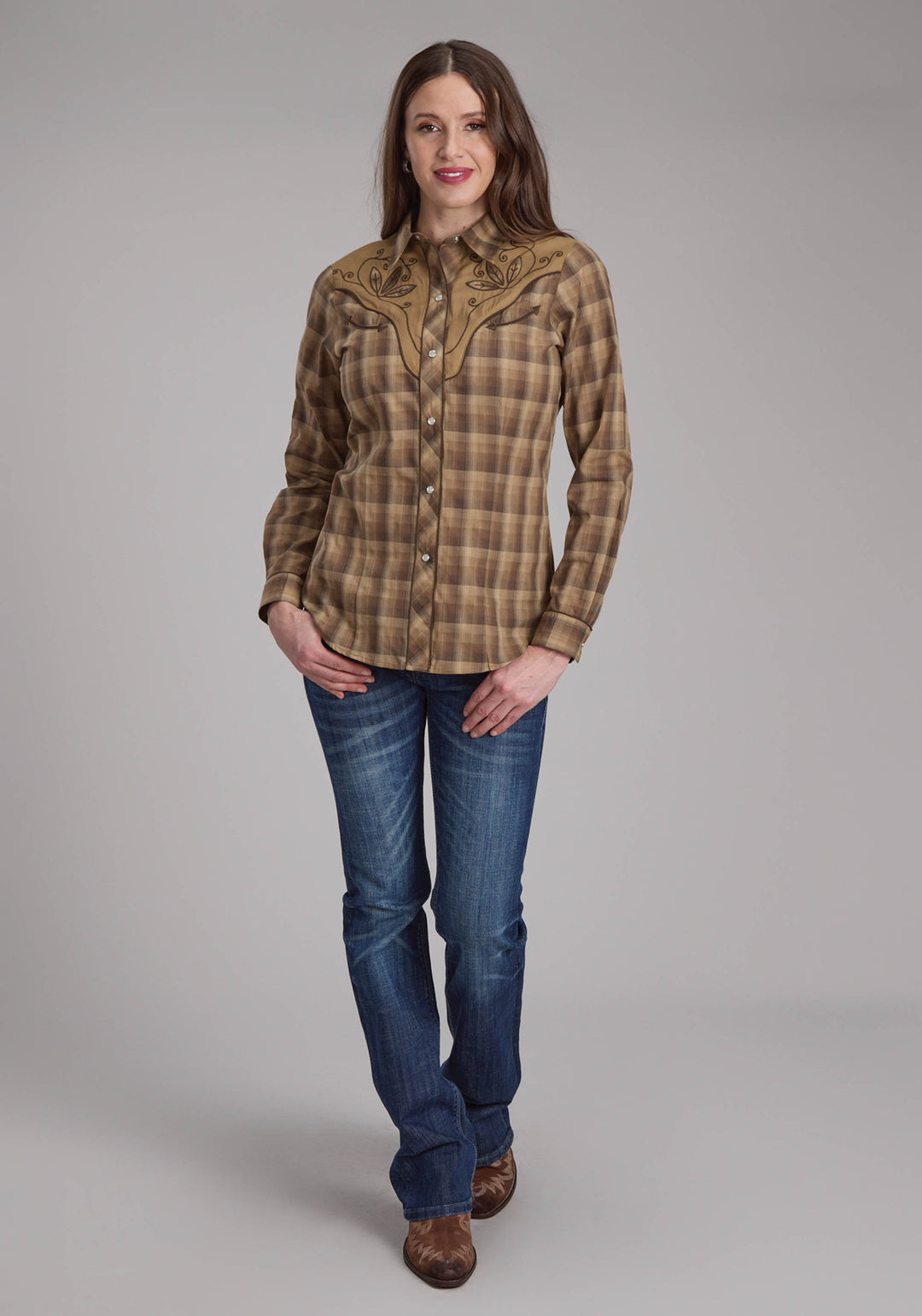 WOMENS BROWN AND TAN OMBRE PLAID LONG SLEEVE SNAP WESTERN SHIRT
