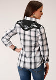 WOMENS LONG SLEEVE SNAP WHITE BLACK GREY PLAID WESTERN SHIRT WITH PIPING CONTRAST YOKES AND APPLIQUE