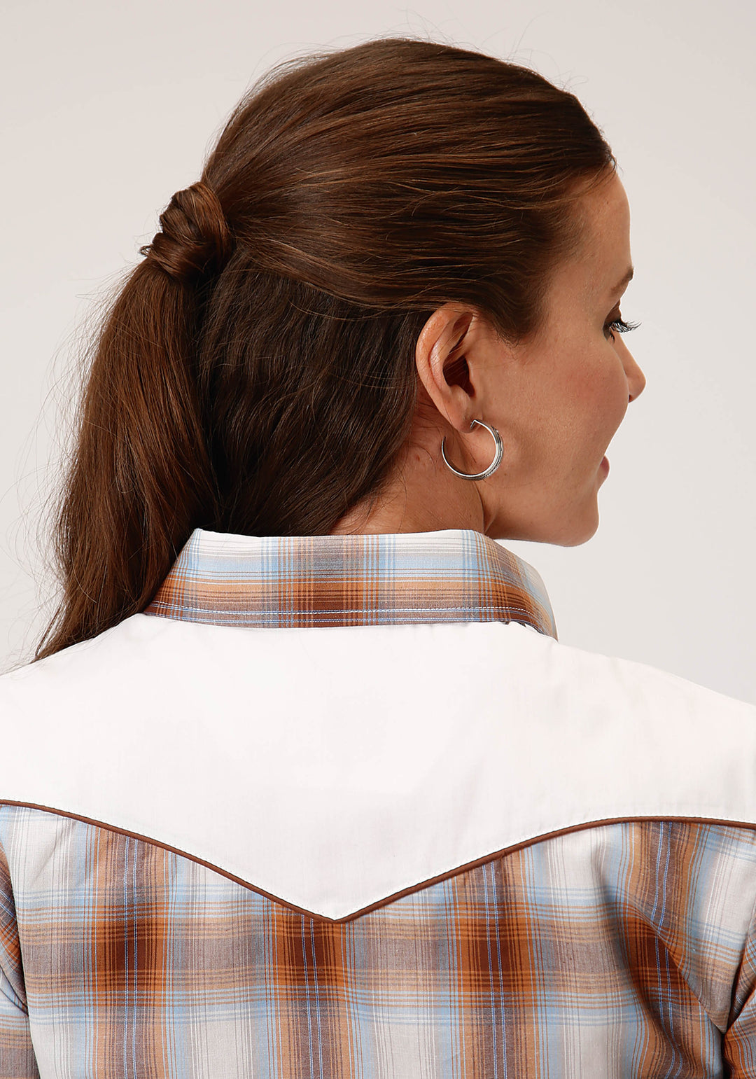 WOMENS LONG SLEEVE SNAP BUTTERSCOTCH  LIGHT BLUE  CREAM PLAID WESTERN SHIRT