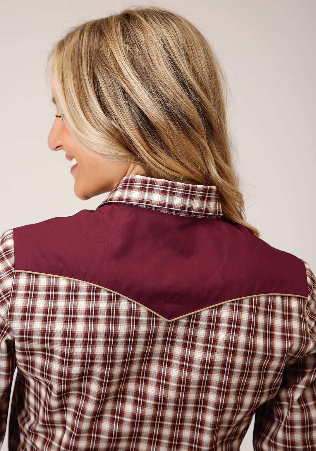 WOMENS LONG SLEEVE SNAP WINE CREAM TAN SMALL SCALE PLAID WESTERN SHIRT