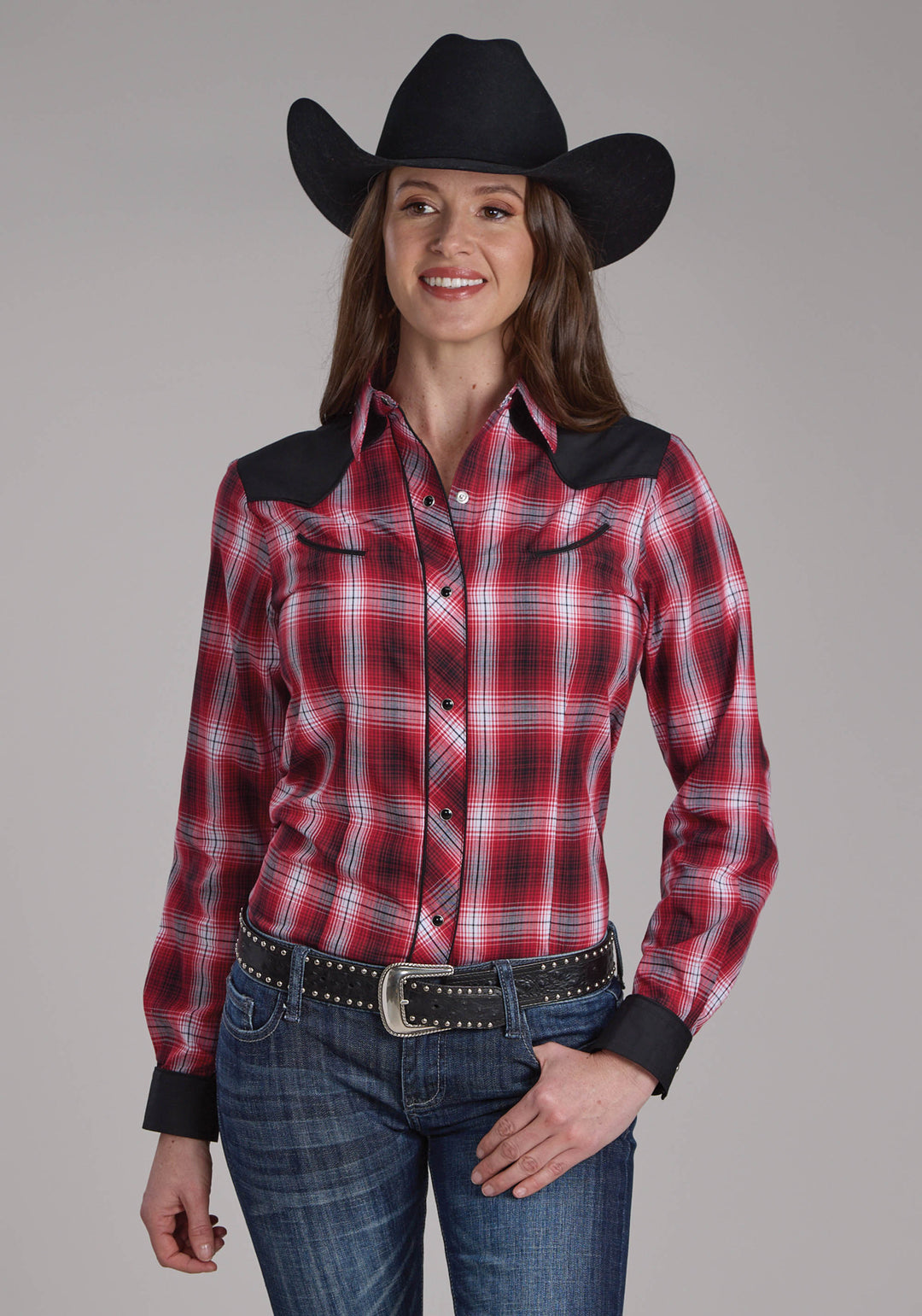 WOMENS RED WHITE AND BLACK PLAID LONG SLEEVE SNAP WESTERN SHIRT