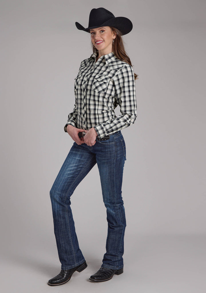 WOMENS BLUE BLACK AND CREAM PLAID LONG SLEEVE SNAP WESTERN SHIRT