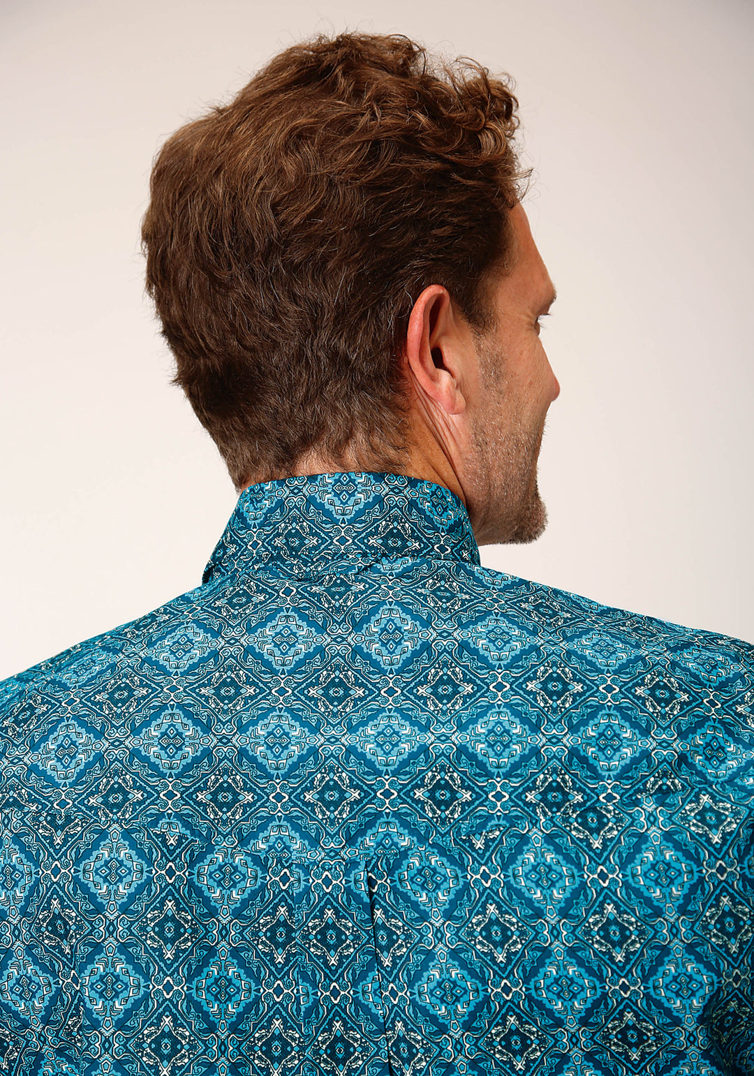MENS LONG SLEEVE BUTTON GOTHIC MEDALLION WESTERN SHIRT