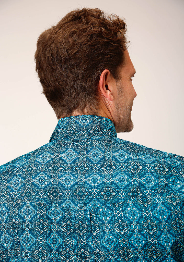 MENS LONG SLEEVE BUTTON GOTHIC MEDALLION WESTERN SHIRT