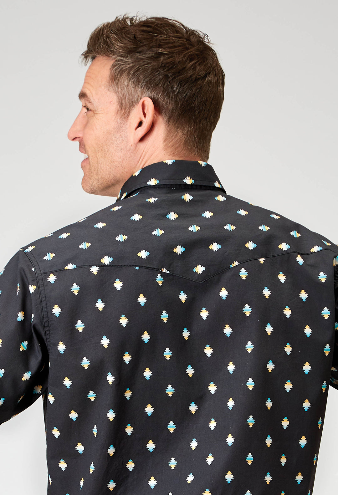 MENS SHORT SLEEVE SNAP OMBRE AZTEC PRINT WESTERN SHIRT