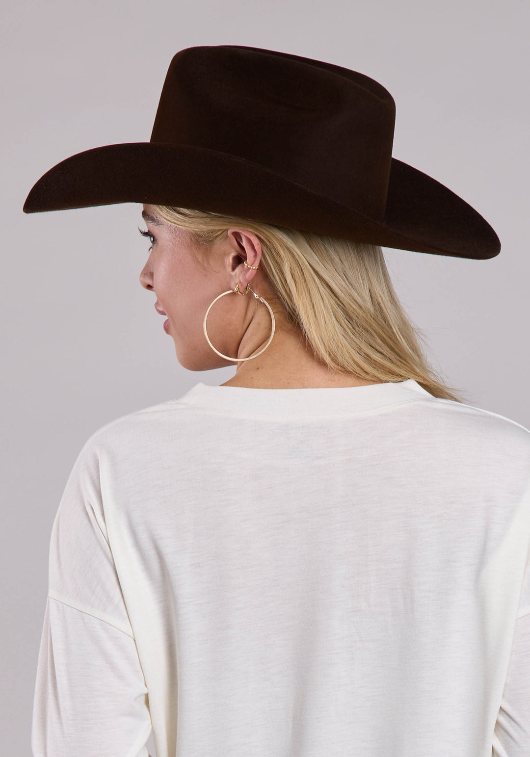 WOMENS LONG SLEEVE PULLOVER CREAM POLY RAYON BOX FIT TEE WESTERN SHIRT