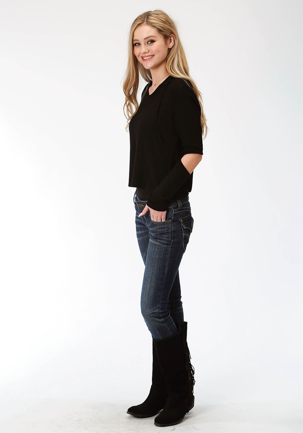 WOMENS BLACK SOLID LONG SLEEVE KNIT TOP