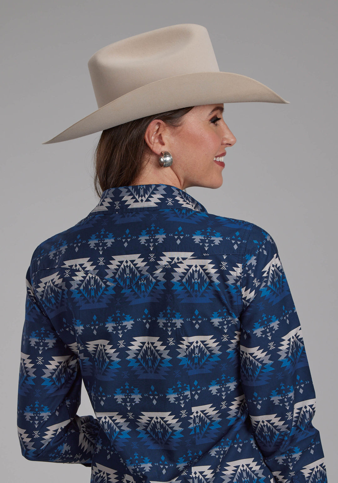 WOMENS OMBRE AZTEC PRINT LONG SLEEVE SNAP WESTERN SHIRT