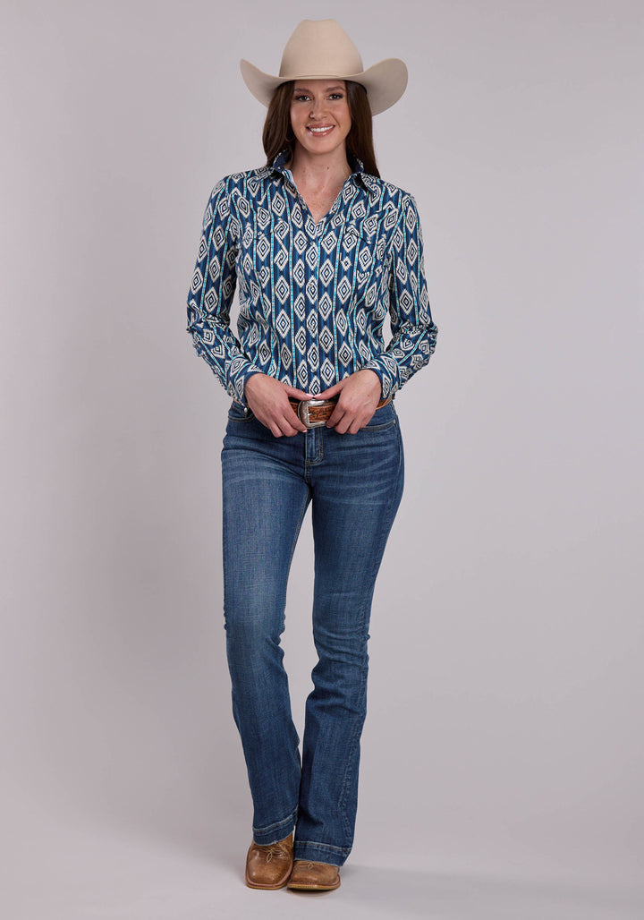 WOMENS ROPER VERTICAL SERAPE PRINT LONG SLEEVE SNAP SHIRT