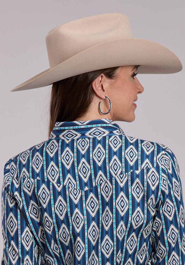 WOMENS ROPER VERTICAL SERAPE PRINT LONG SLEEVE SNAP SHIRT