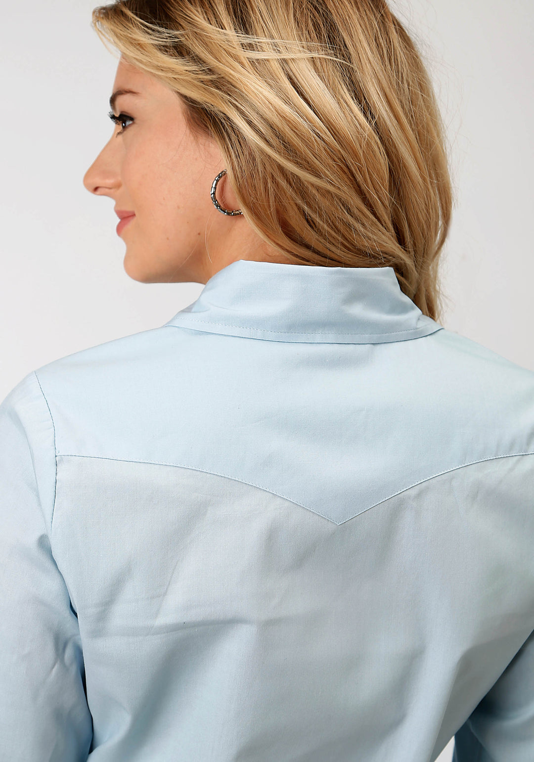 WOMENS LONG SLEEVE WESTERN SNAP SHIRT INSTOCK SOLID POPLIN SOLID POPLIN LT BLUE