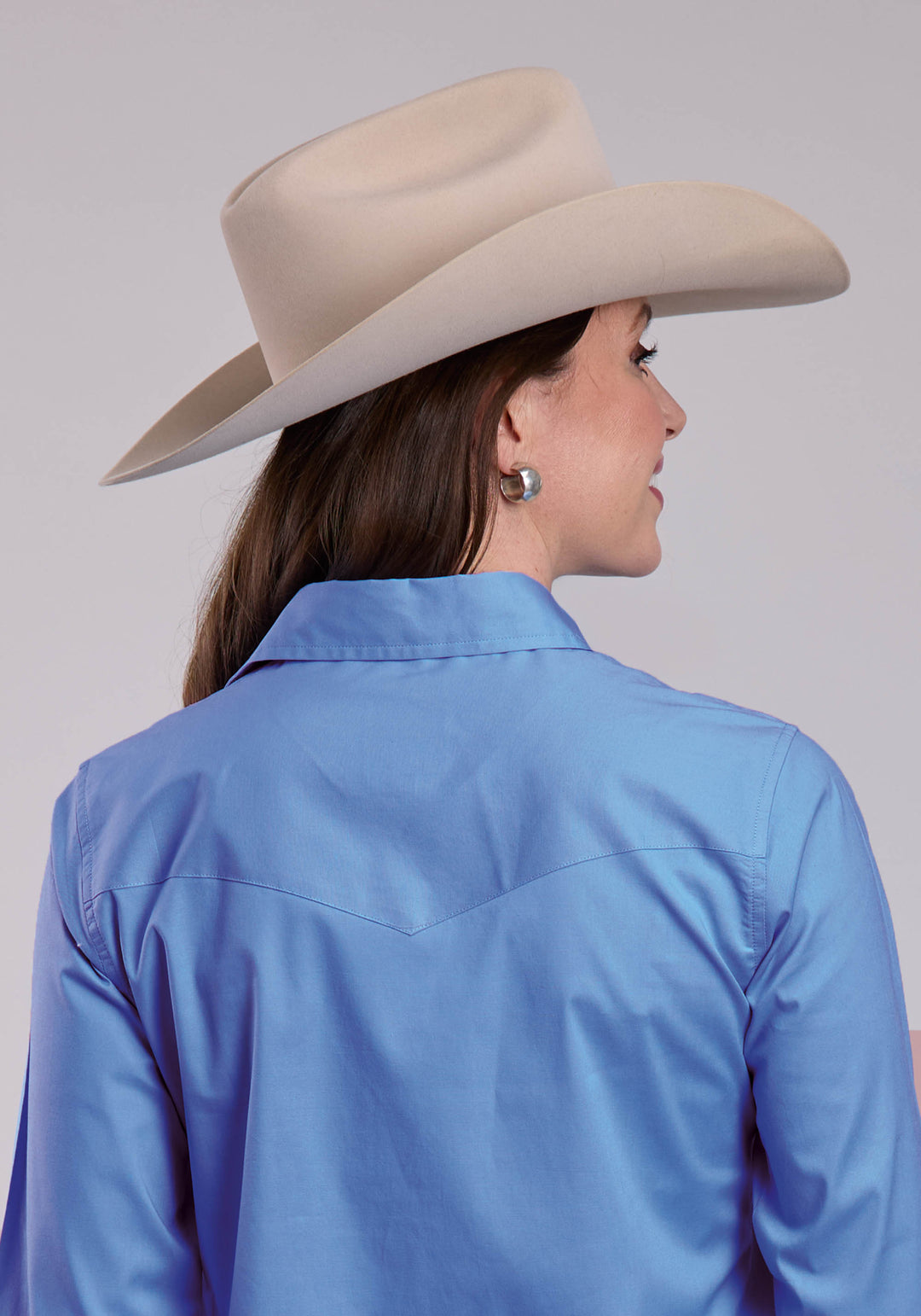 WOMENS ROPER SOLID STRETCH POPLIN BLUE LONG SLEEVE SNAP SHIRT