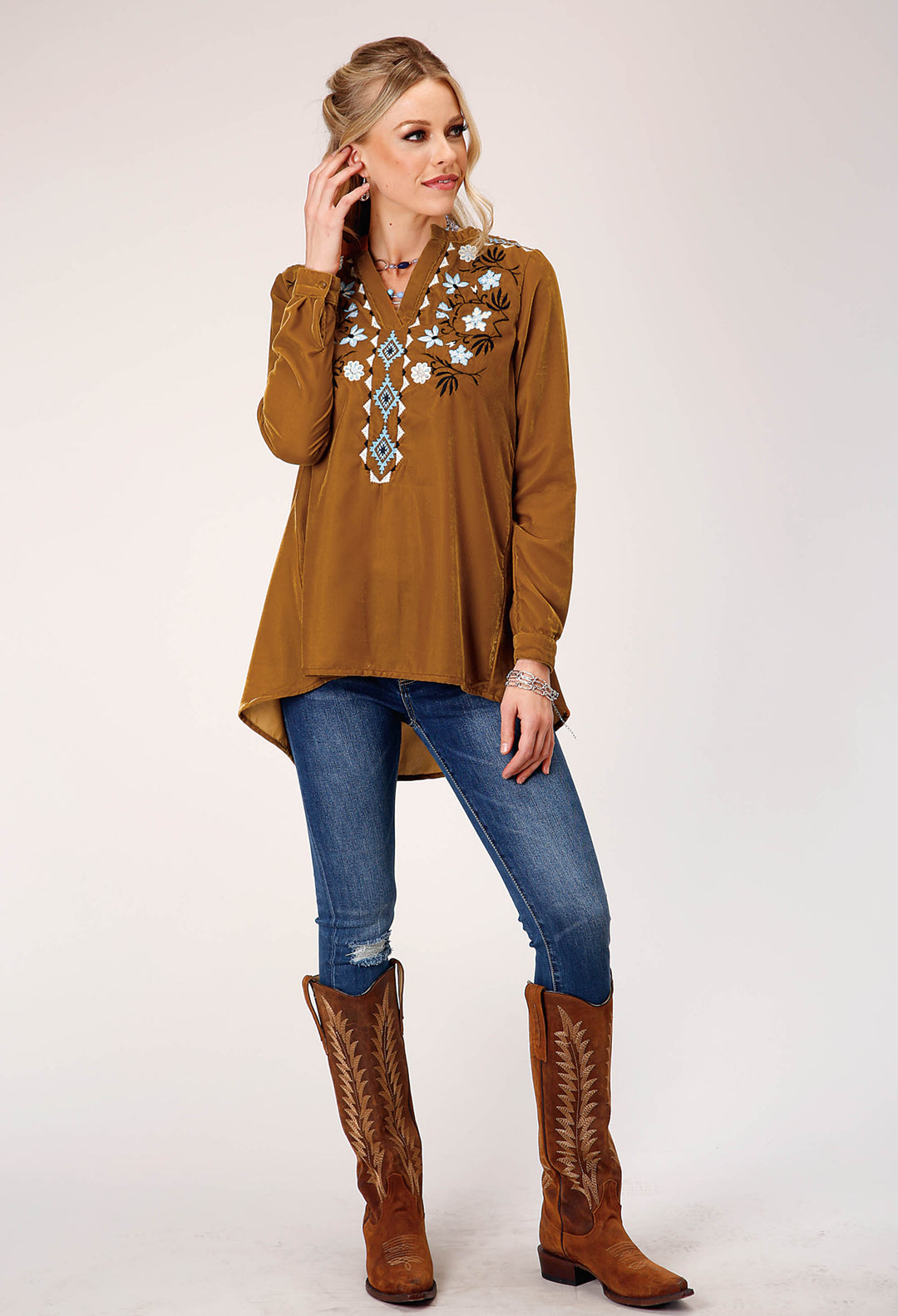 WOMENS LONG SLEEVE PULLOVER POLY VELVET V NECK TUNIC WESTERN SHIRT WITH EMBROIDERY