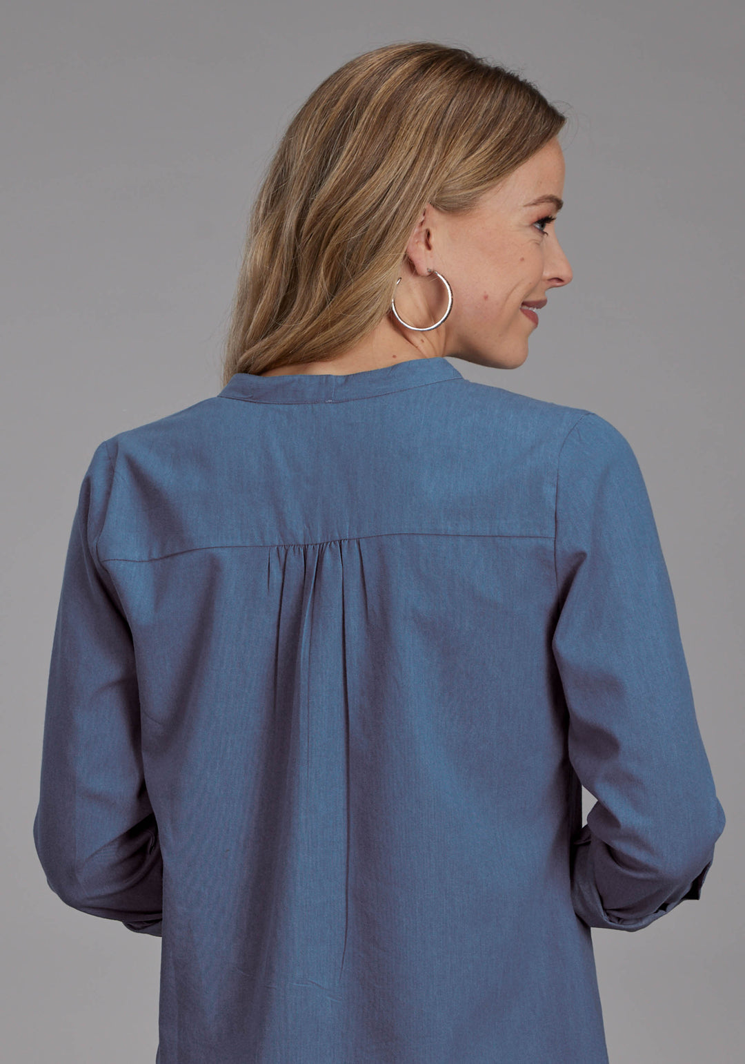 WOMENS MEDIUM BLUE DENIM BLOUSE LONG SLEEVE BUTTON WESTERN SHIRT