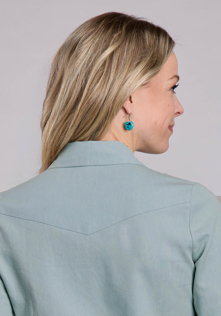 WOMENS LONG SLEEVE SNAP LIGHT BLUE DENIM SHIRT W/ EMBROIDERED WESTERN SHIRT