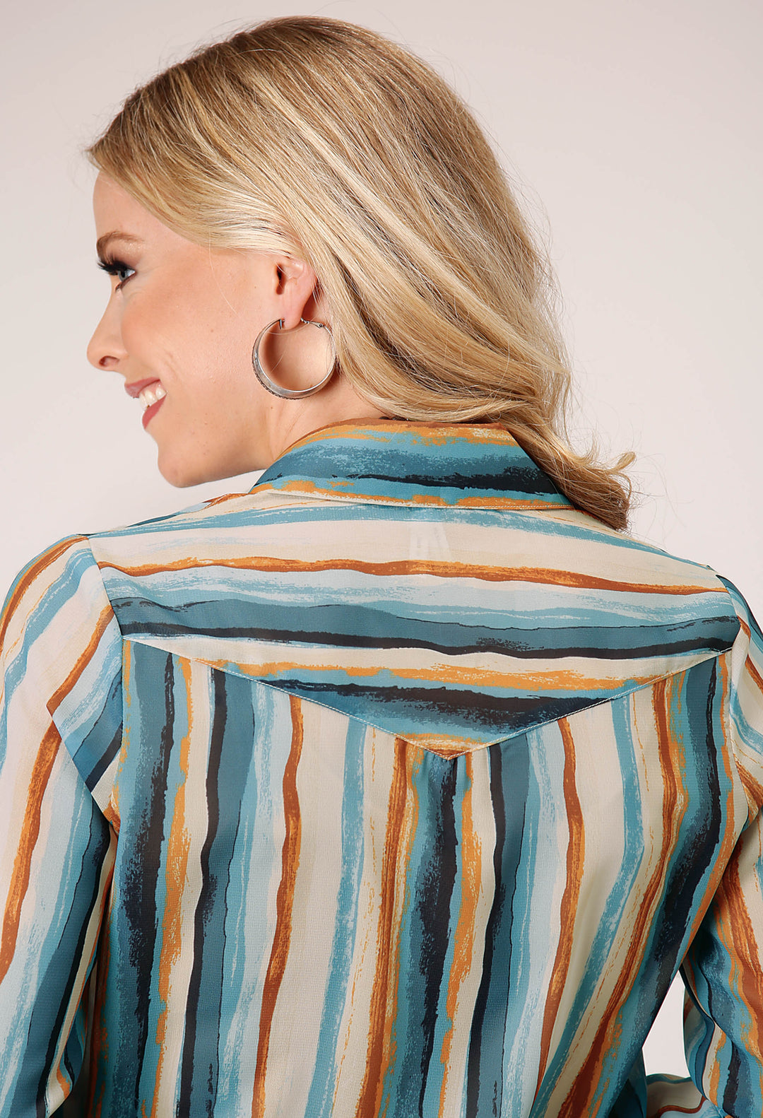 WOMENS LONG SLEEVE BUTTON WATERCOLOR STRIPE PRINT WESTERN SHIRT WITH TAB AND BUTTON ON SLEEVES FOR ROLLDED CUFFS