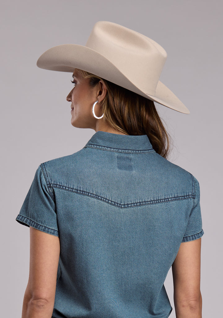 WOMENS ROPER MEDIUM BLUE DENIM SHORT SLEEVE SNAP SHIRT