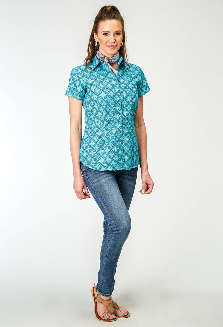 WOMENS SHORT SLEEVE SNAP LAKE MEDALLION WESTERN SHIRT