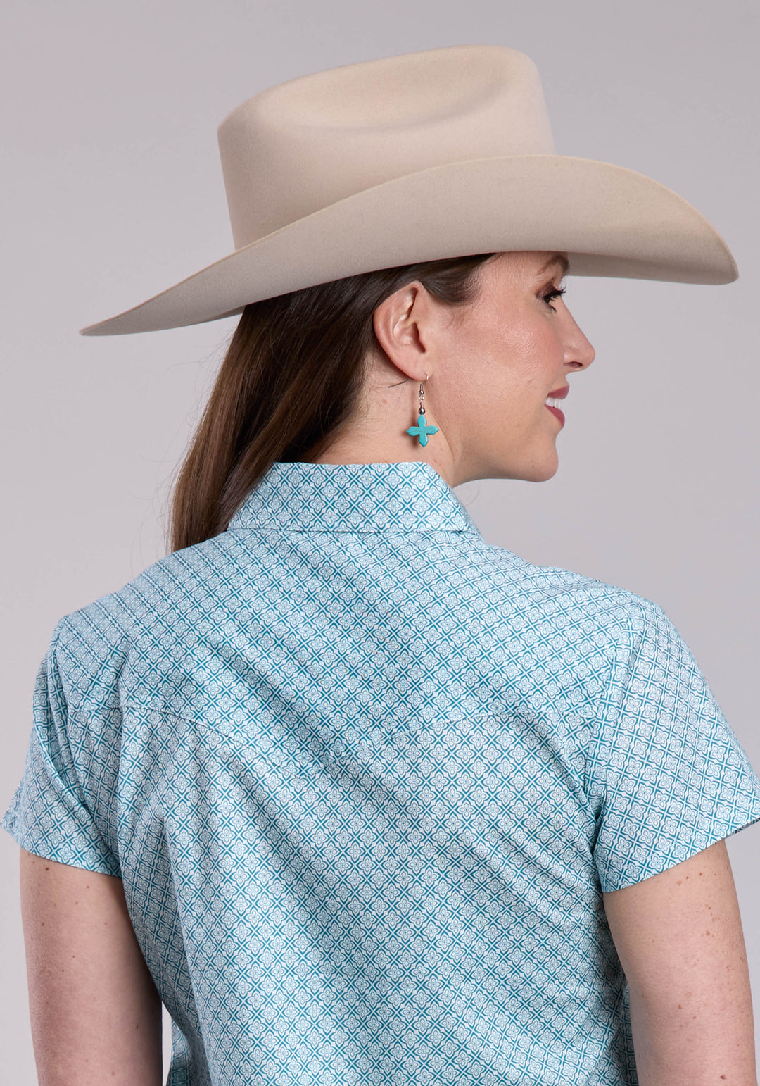 WOMENS ROPER STRETCH FOUR POINT FOULARD TEAL SHORT SLEEVE SNAP SHIRT