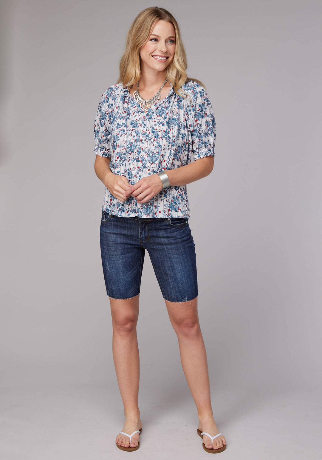 WOMENS DITZY FLORAL PRINT RAYON CHALLIS SHORT SLEEVE PULLOVER WESTERN SHIRT
