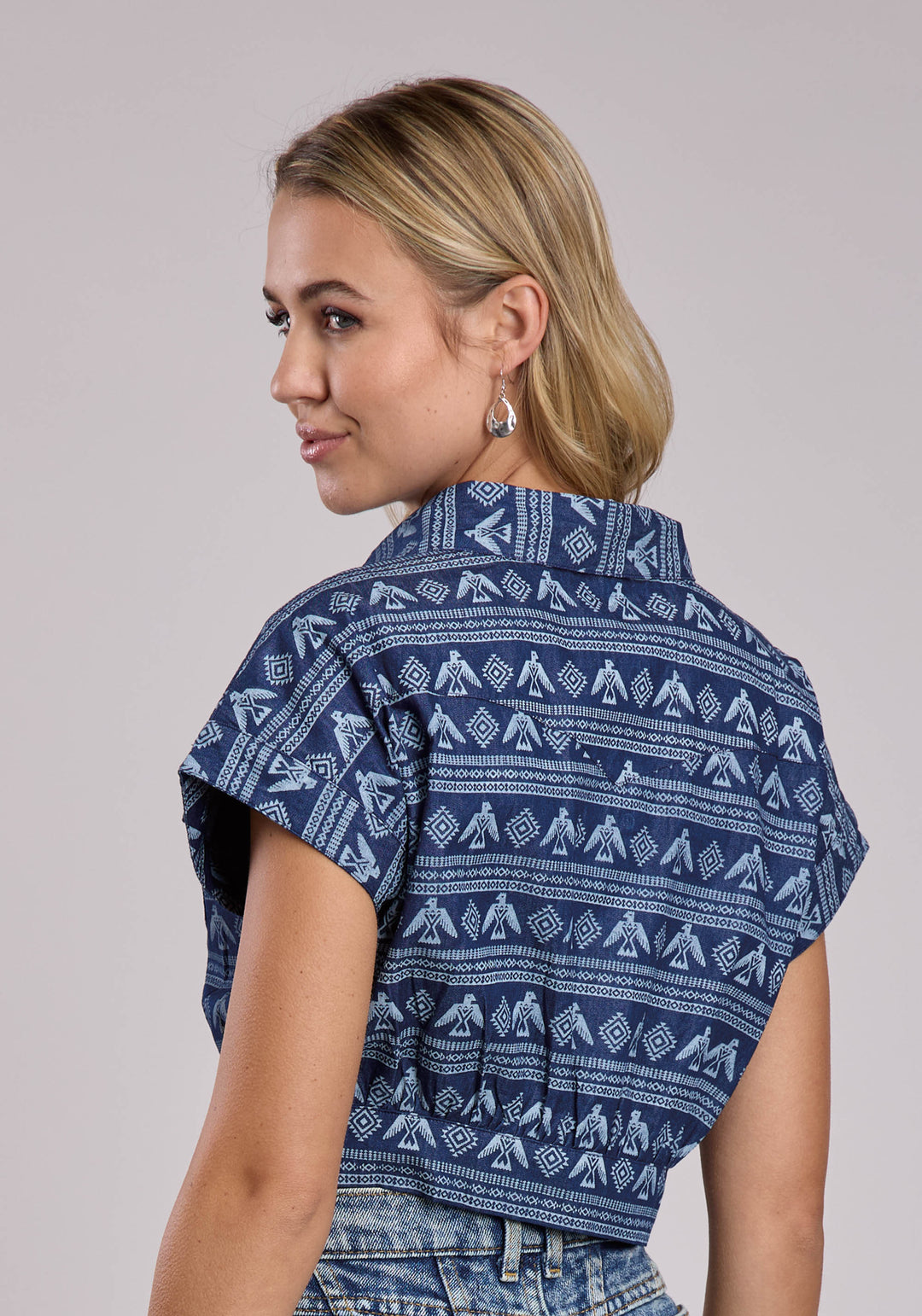 WOMENS ROPER PRINTED DENIM WESTERN CAMP BLOUSE