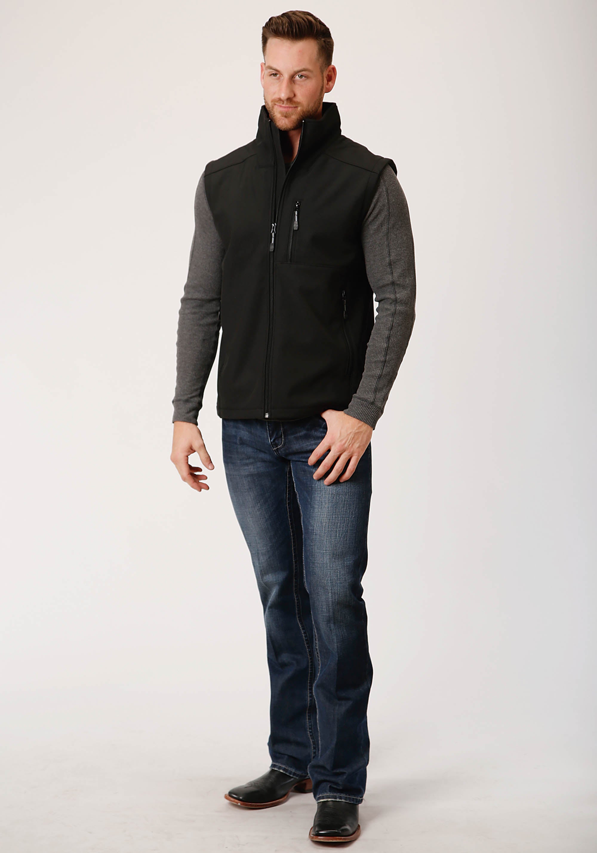 MENS BLACK SOFTSHELL WITH BLACK LINING ZIP FRONT VEST – Roper
